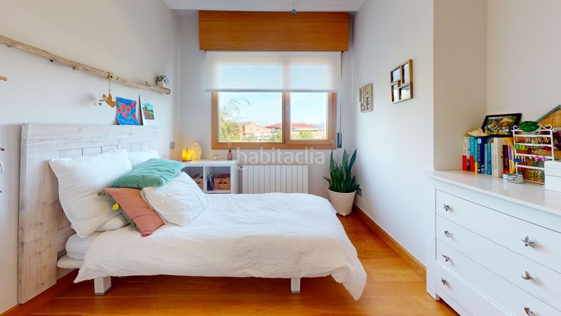 Foto acda9489-d2e3-4a66-bf30-f86ac51f347e. Casa amb aparcament a Bermeo