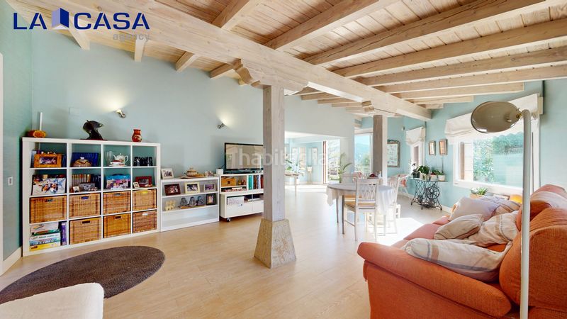 Foto b3068566-85d7-47d0-8979-40d5481af60f. Casa amb aparcament a Bermeo
