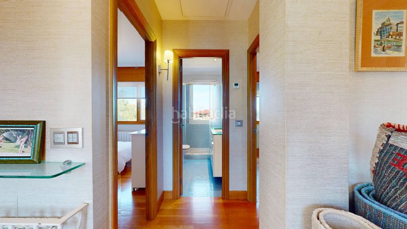 Foto d5d67b83-5566-4461-aca5-5a3241f59f09. Casa amb aparcament a Bermeo