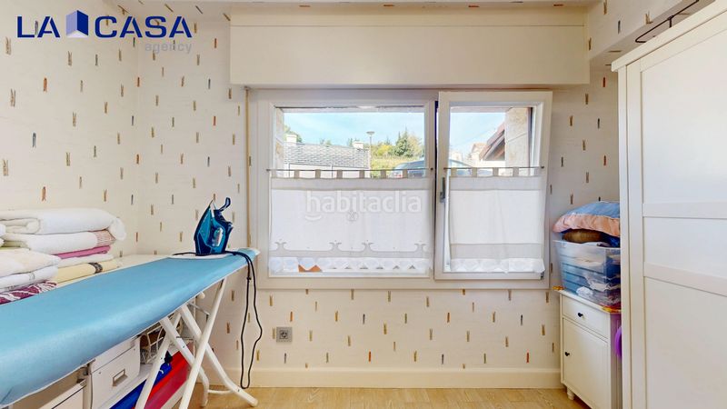 Foto fc5d4971-c5eb-4381-8f80-bad56230a9aa. Casa amb aparcament a Bermeo