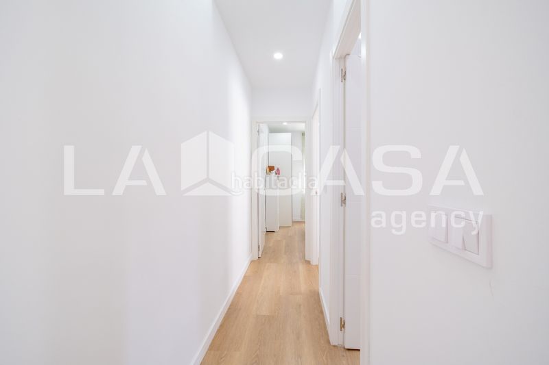 Foto 8312310f-fe53-41e5-86aa-e90e962d3f38. Pis a L´Amistat Valencia