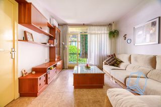 Flat  Carrer major