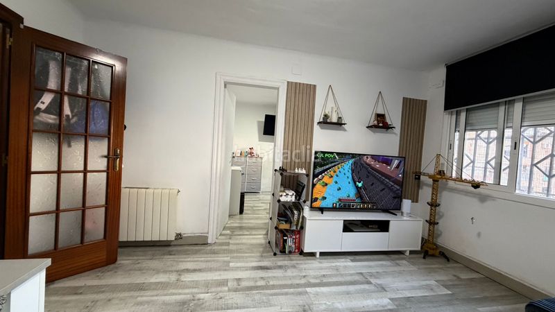 Foto f2eb7df7-4c50-4fc2-a6f5-a3a0c289ee17. Planta baixa amb calefacció a Roquetes Barcelona