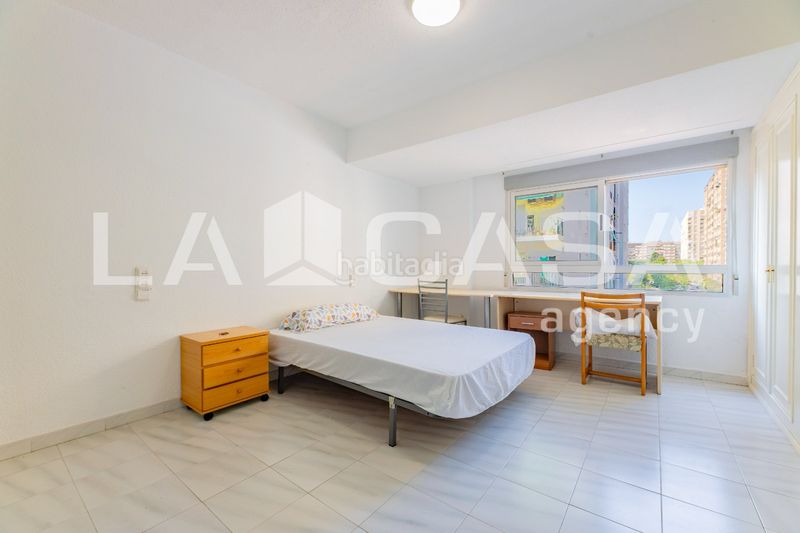 Foto eb7ef982-60f0-4901-ba71-198710927c78. Pis a Ciutat Jardí Valencia