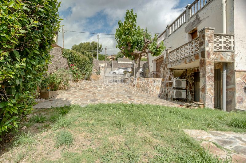 Foto b31a312e-5f9a-42cb-a28b-9120200755ba. Casa amb calefacció aparcament a Lliçà d´Amunt
