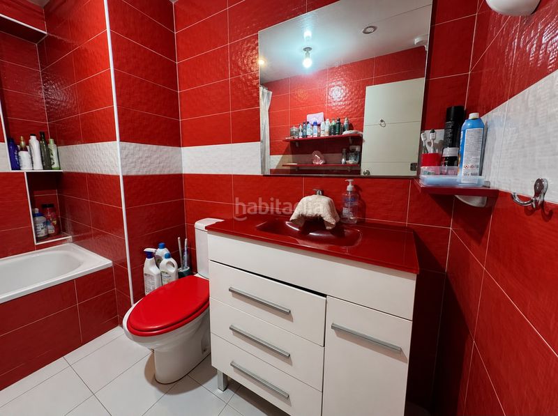Foto 6d0e8042-c681-4bab-b21d-a61c8daebf0b. Planta baixa a Passeig Maragall Gavà
