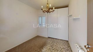 Pis  Avinguda del port