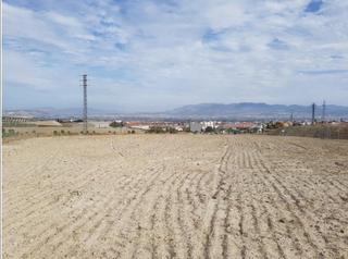 Fondo rustico in Las Flores - Huerta. Parcela junto a la salida de la nueva autovía