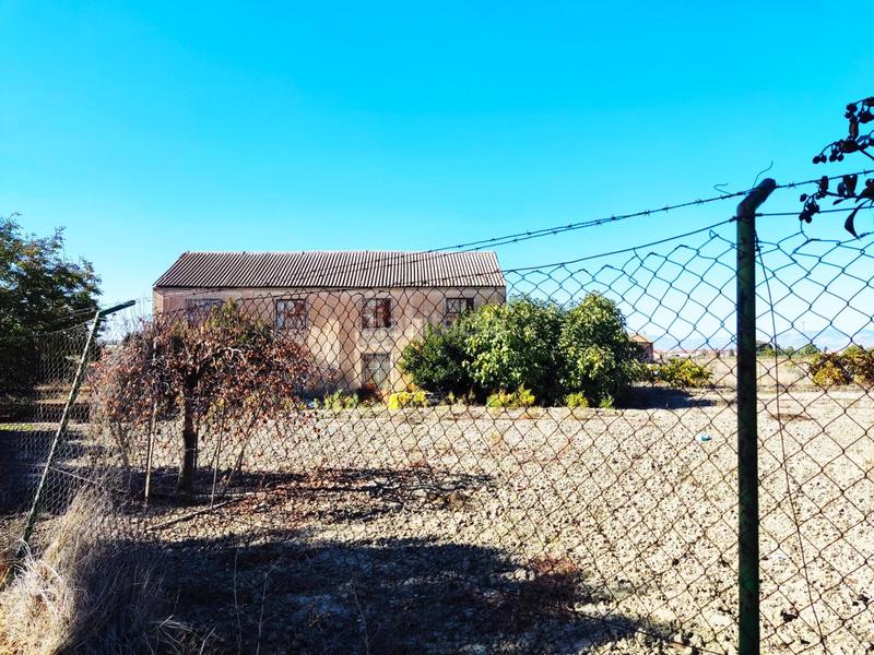 Foto 0906c387-96fd-45cd-b49a-e2ab64c08bd0. Fondo rustico in Residencial Triana - Barrio Alto Gabias (Las)