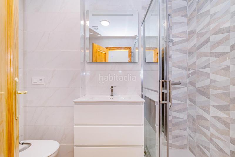 Foto af071a6b-d426-4dee-a2e3-6a95e1fc3743. Pis a Playa de Granada Motril