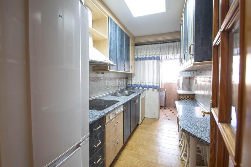 Foto 0fb2fc0f-5aaa-4d82-8c6d-e81880fe7bb6. Piso en Angustias - Chana - Encina Granada