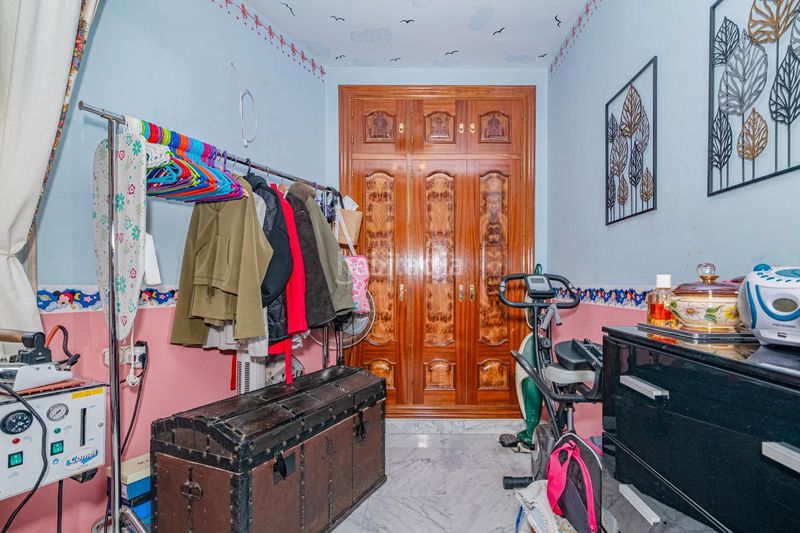 Foto e08b2b3b-9a4b-4def-a80b-9525e99fbc30. Chalet casa en Maracena