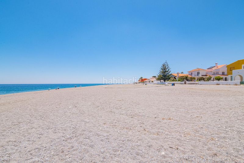 Foto 63d16db2-f76f-4fa9-82d6-c66dbb94ef50. Apartament amb aparcament a Calahonda - Carchuna Motril