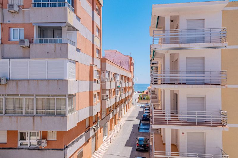 Foto cf1e3a6c-906f-4a26-b91f-91e56d105c3b. Apartament amb aparcament a Calahonda - Carchuna Motril