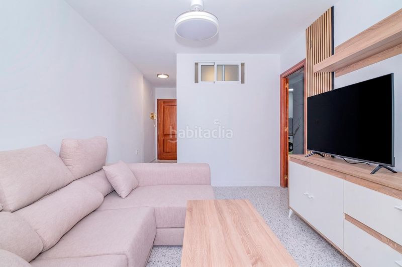 Foto f5dbd9ce-1d26-46aa-9740-5f50b823bf12. Apartament amb aparcament a Calahonda - Carchuna Motril