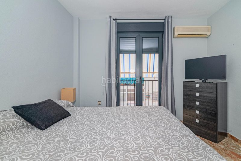 Foto d7028361-d9ad-4df0-9821-fbd5445b4478. Casa adossada amb aparcament a Híjar Gabias (Las)