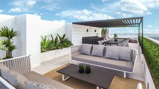 Apartamento en Puerto Deportivo. Fantástico atico de 3 dorm. frente a parque naturalguardamar.