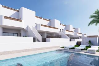 Casa en Dolores. Bungalow de planta alta con solarium privado a la venta en dolor