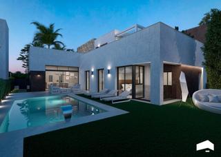 Chalet en Mar Menor golf. Villa de 3 dormitorios de nueva construcción a la venta en la pr