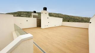 Casa en Algorfa. Bungalow de planta alta de 3 dormitorios con solarium privado en