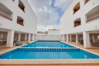 Apartament en San Fulgencio. Apartamento totalmente reformado de 2 dormitorios en venta en sa