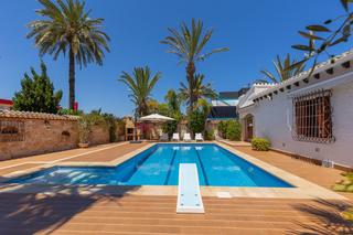 Chalet in Punta Prima