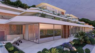 Apartament a Maryvilla. Apartamento de lujo con 3 dormitorios frente al mar en venta en