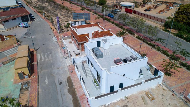 Foto 3f994079-ba20-4cd5-afcc-f241a43a2a01. Doppelhaus mit parking pool in Sucina Murcia