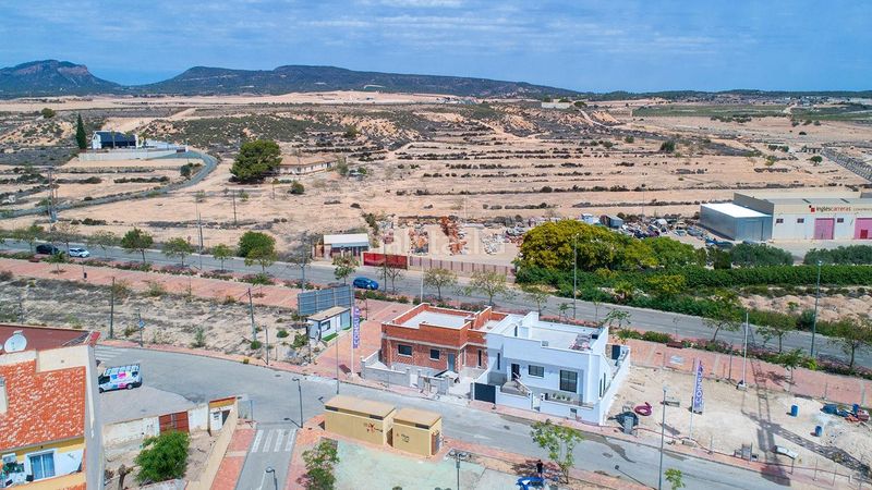 Foto 6b842562-c013-47ac-a3de-a1ceefbea8a0. Doppelhaus mit parking pool in Sucina Murcia