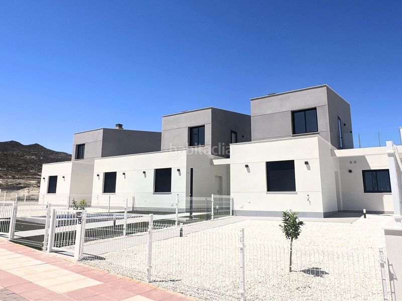 Foto 47fabcad-c4d2-4e09-844b-3f86e030a472. Casa adossada amb aparcament piscina a Baños y Mendigo Murcia