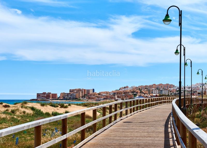 Foto 91055a64-7fea-4681-9636-8fe01e682db4. Planta baixa amb aparcament piscina a Torreblanca Torrevieja