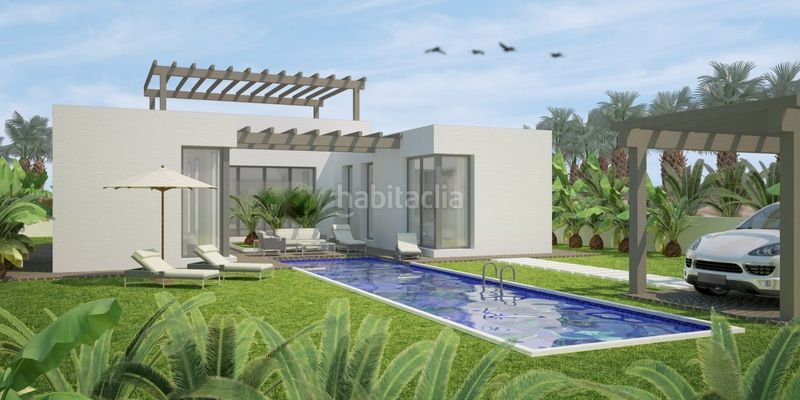 Foto 2905d9f4-5939-4389-8415-1ac39ba0978a. Xalet amb aparcament piscina a Benijófar