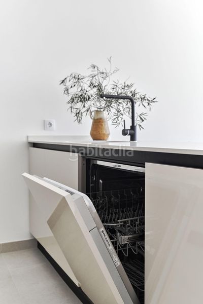 Foto c754c878-7922-442f-9f12-0c09b8883256. Casa amb aparcament piscina a La Veleta Torrevieja