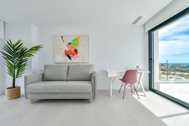 Foto 52b20c4e-d9c8-44b9-b7f7-4221153dc5d5. Àtic amb aparcament piscina a balcón de Finestrat-terra marina Finestrat