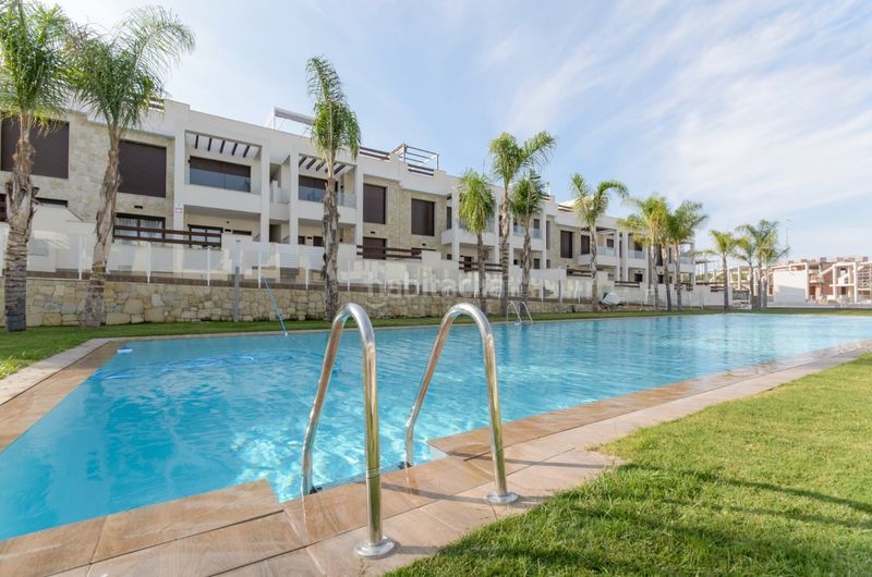 Foto bf13d306-5cad-4838-840b-57d446ae8f9a. Casa amb aparcament piscina a Los Balcones-Los Altos Torrevieja