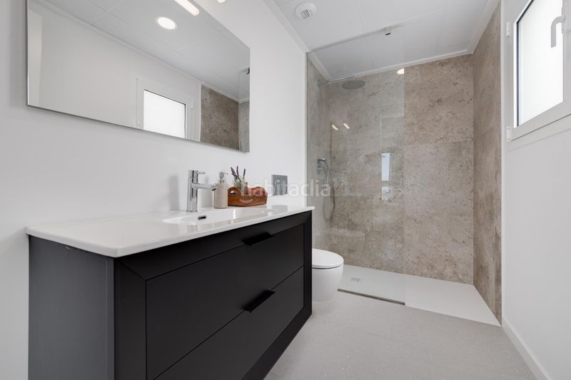 Foto f45e5e27-70ac-453e-b684-3bfa4140022c. Xalet amb aparcament piscina a Bonalba-Cotoveta Mutxamel