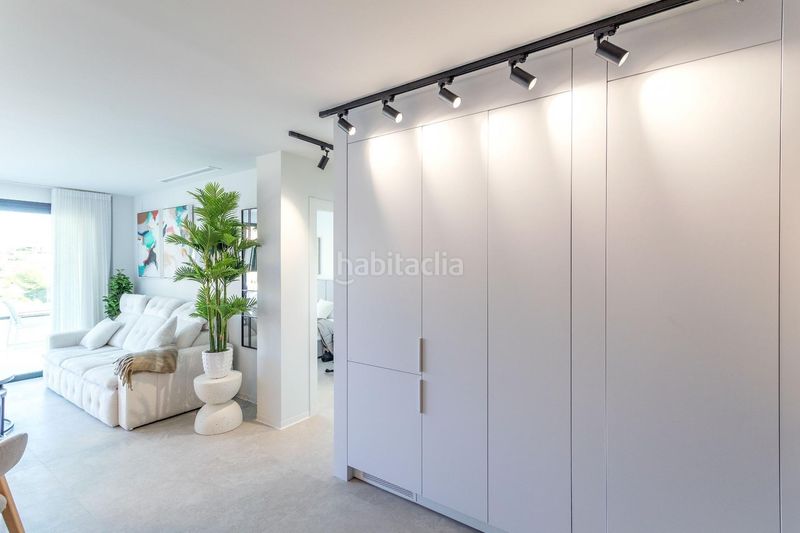 Foto 8adba06d-fb44-45b0-a87c-4f343d0351df. Apartament amb aparcament piscina a balcón de Finestrat-terra marina Finestrat