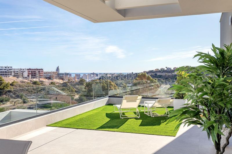 Foto d24835a3-0bd3-4fd9-a477-ccc94ebd3c39. Apartament amb aparcament piscina a balcón de Finestrat-terra marina Finestrat