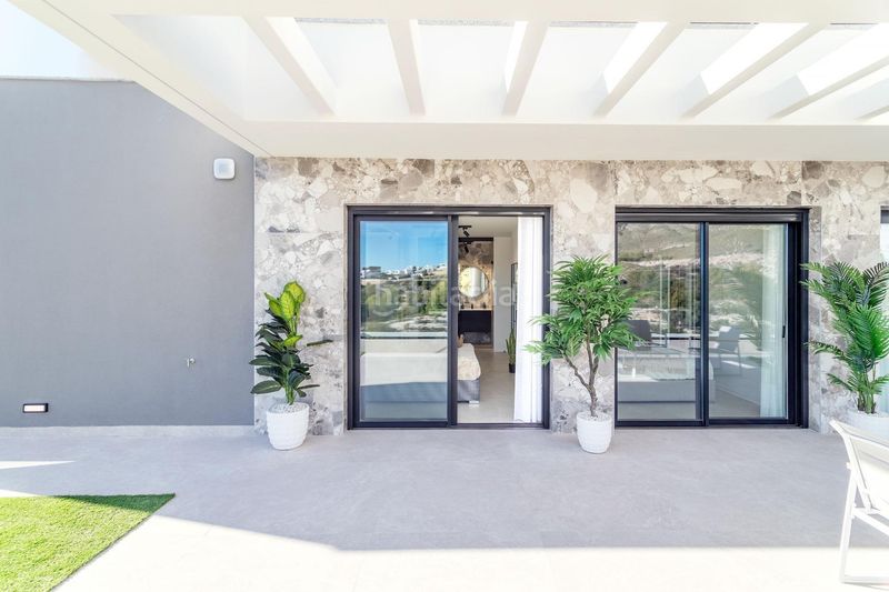 Foto e7313f61-77e0-43f5-a6dc-e2c990b42e98. Apartament amb aparcament piscina a balcón de Finestrat-terra marina Finestrat