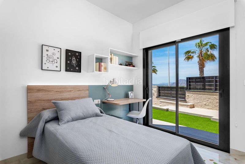 Foto b1a40f83-7c86-48d6-8960-f2a8069df2b2. Xalet amb aparcament piscina a Algorfa