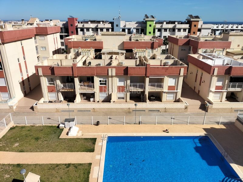 Foto 2c75efe0-e13b-40b4-8087-74c8d8f5b6d3. Apartament amb aparcament piscina a Lomas de Cabo Roig - Los Dolses Orihuela