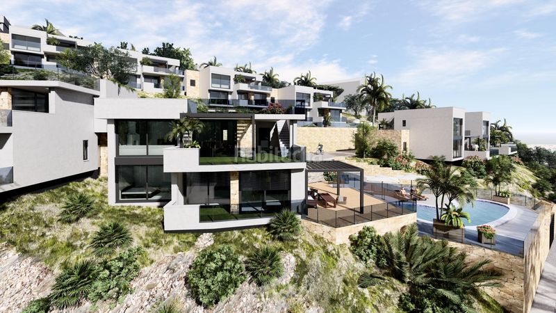Foto 42eea686-506c-45fb-ae98-83e8603507a2. Casa aparellada amb aparcament piscina a Altea la vella Altea