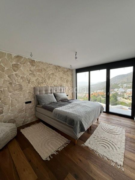 Foto aa510c39-465f-4b3d-bf71-08535b17b2e6. Casa aparellada amb aparcament piscina a Altea la vella Altea