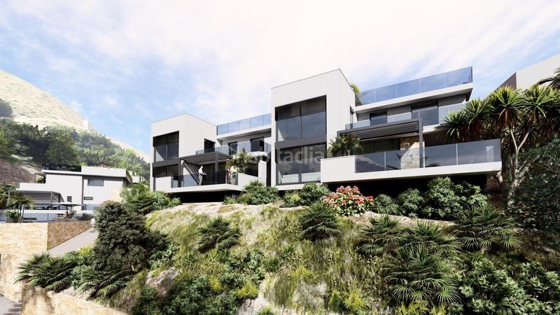 Foto f1ab1822-d9d9-47ea-a23e-5842e85aaaf2. Casa aparellada amb aparcament piscina a Altea la vella Altea