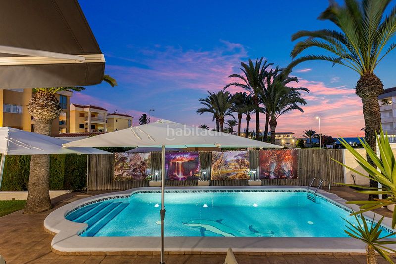 Foto 5122ecb5-0b35-415f-b59d-b7a28a50e2c3. Chalet en Punta Prima Torrevieja