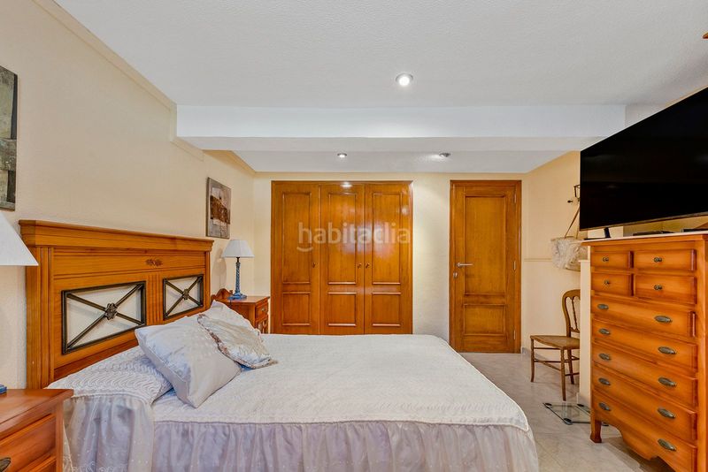 Foto c14f477d-fd9f-43c0-b402-9f2b1de8897e. Chalet en Punta Prima Torrevieja