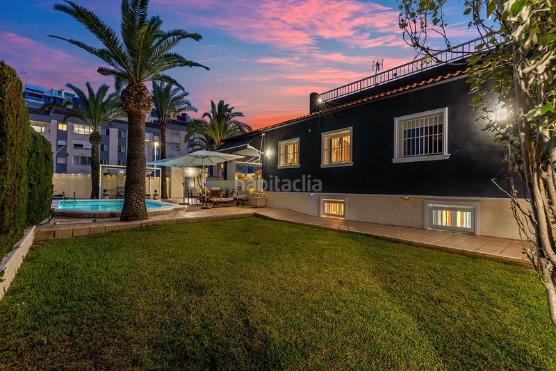 Foto ea7fff66-ee83-474c-aca7-ebdc6aec7f1c. Chalet en Punta Prima Torrevieja