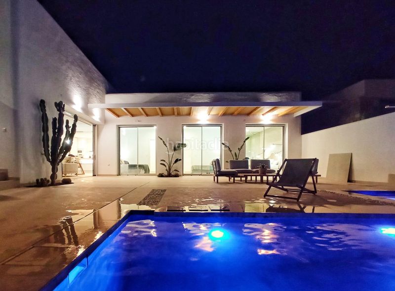 Foto 5f031a59-4f7d-43c6-8931-a7a70b571a02. Xalet amb aparcament piscina a Benijófar