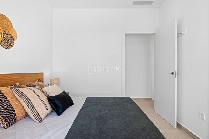 Foto b8968d0c-6db4-4ad7-9050-ca913a887d7d. Xalet amb aparcament piscina a Benijófar