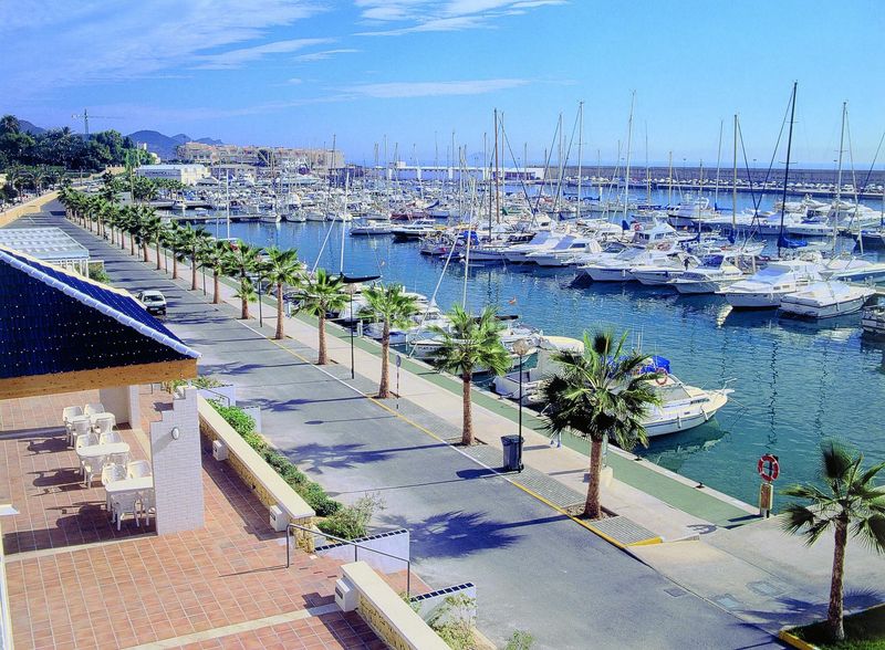 Foto 5fbfb859-9e1b-4e83-b050-00f01ebb2d63. Àtic amb aparcament piscina a Platja de Torres Vila Joiosa (la)